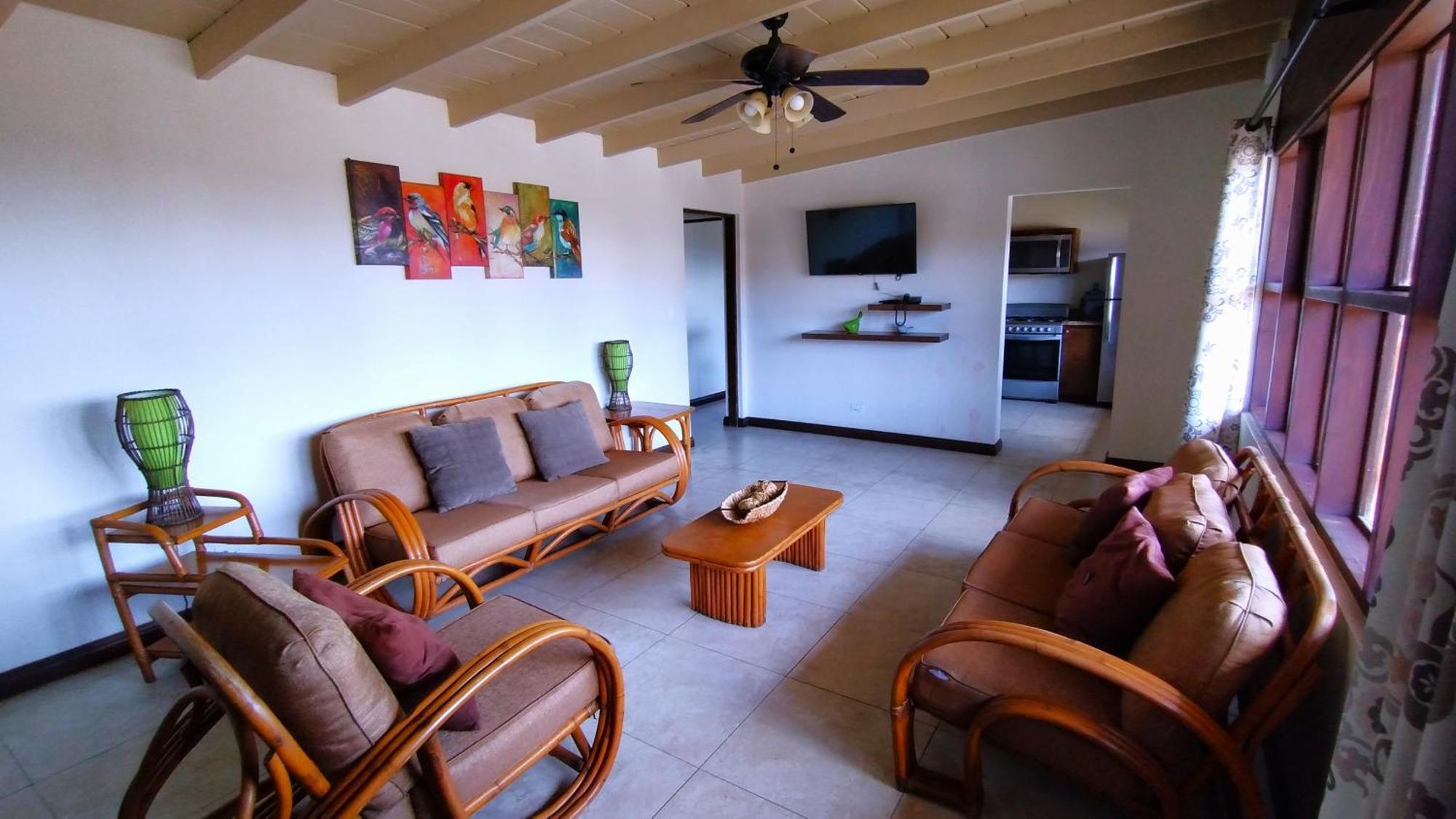 Hotel Quintas Papagayo Ensenada Bilik gambar