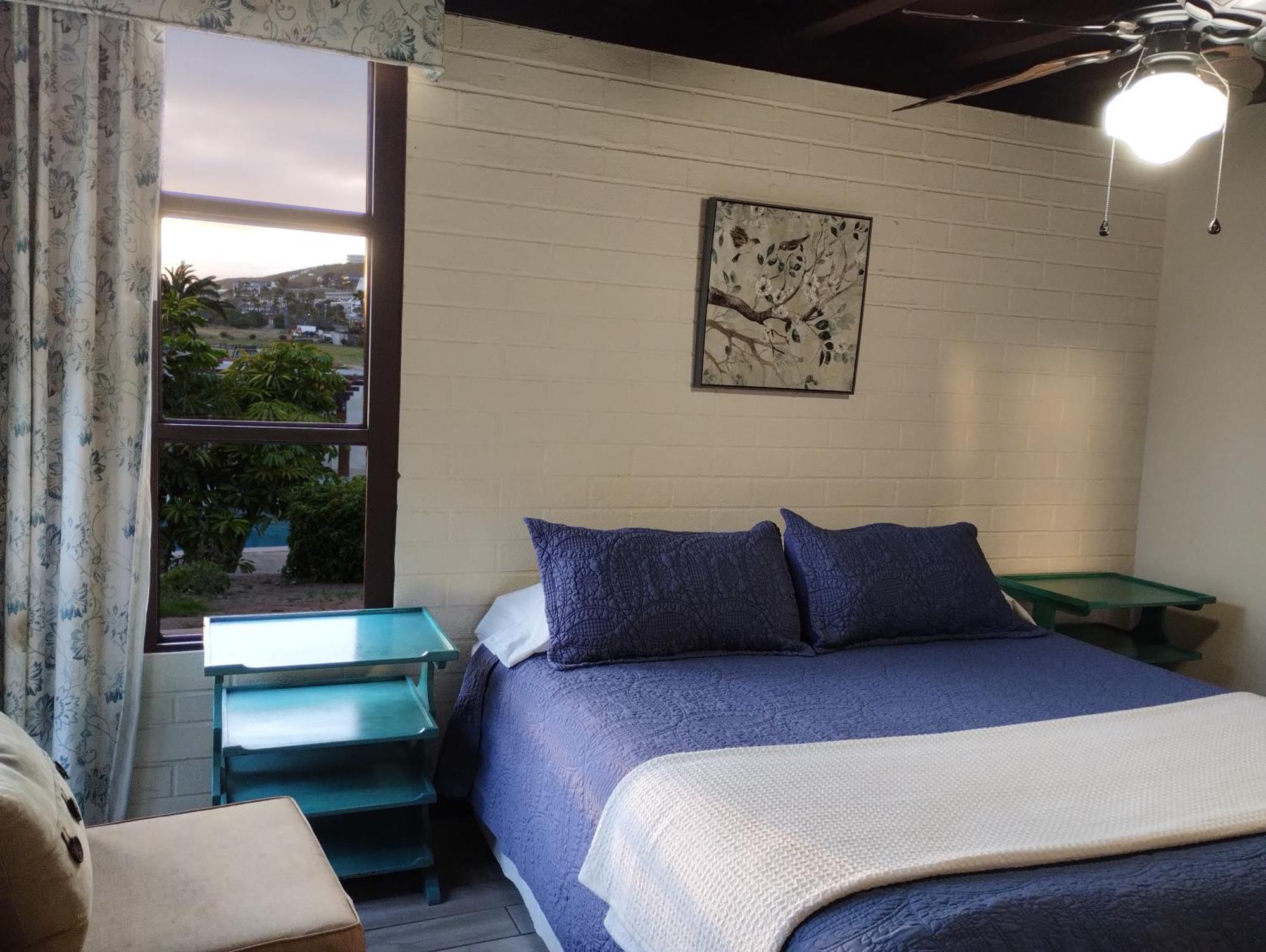 Hotel Quintas Papagayo Ensenada Bilik gambar