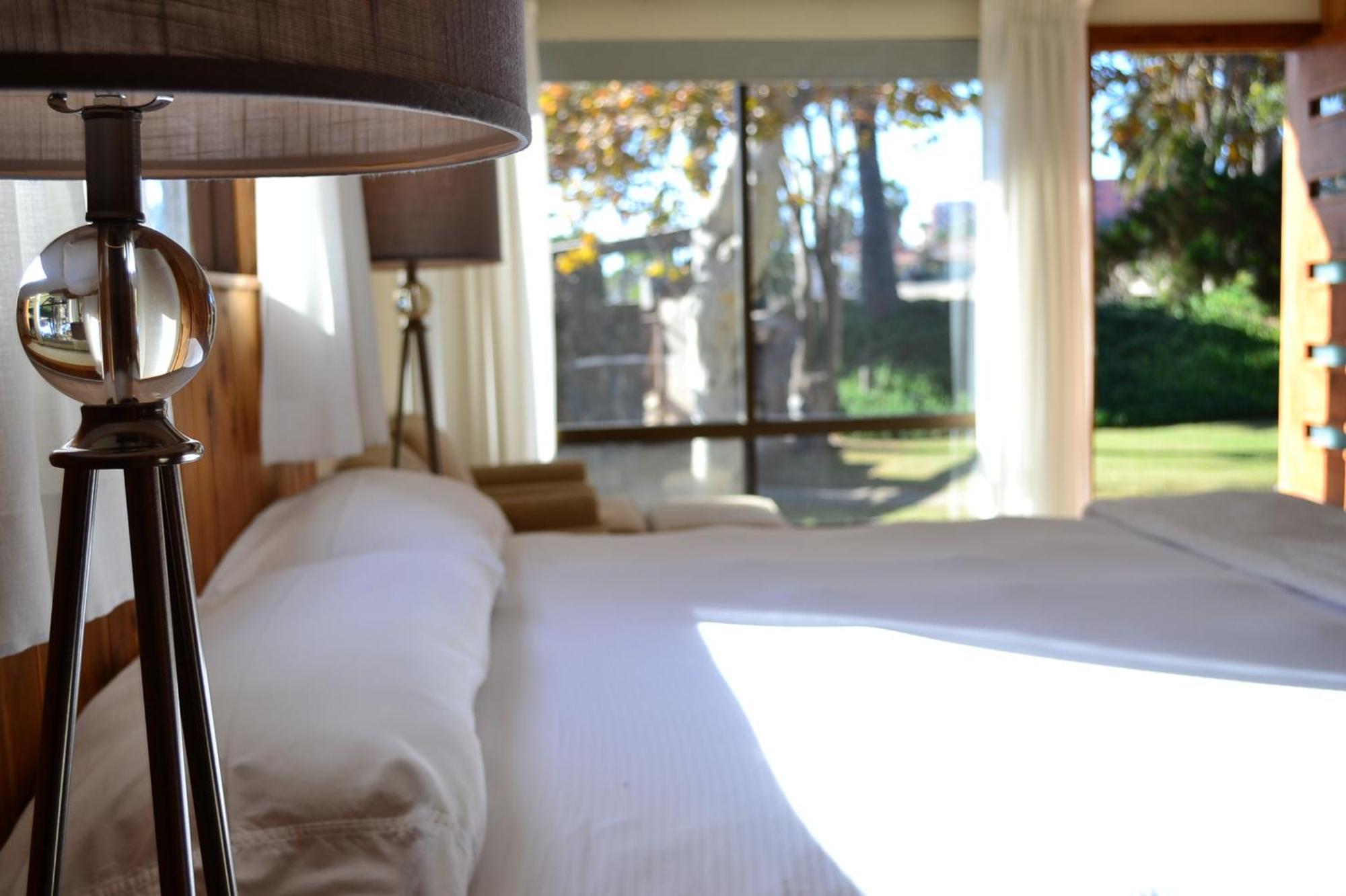 Hotel Quintas Papagayo Ensenada Bilik gambar